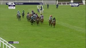 Video preview image for Wetherby 13:00 - William Hill Lengthen #yourodds Novices' Hurdle (4)