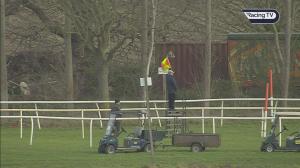 Video preview image for Fakenham 13:45 - R Q Capital Novices' Handicap Chase (5)