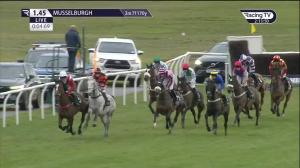 Video preview image for Musselburgh 13:45 - Fitzdares Handicap Chase (4)