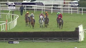 Video preview image for Ludlow 15:00 - Plyvine Caterers Handicap Chase (3)