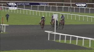 Video preview image for Kempton Park 12:55 - Coral Get Closer To The Action Novices' Hurdle (3)