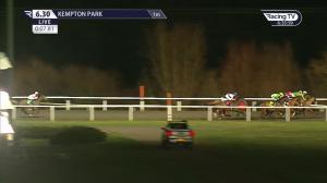 Video preview image for Kempton Park 18:30 - Unibet 3 Uniboosts A Day Handicap (Qualifier) (4)