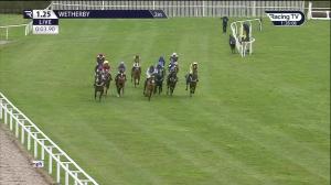 Video preview image for Wetherby 13:25 - Watch RacingTV With Free Trial Now Juvenile Hurdle (Qualifier) (4)