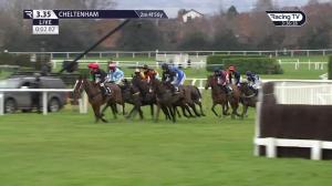 Video preview image for Cheltenham 15:35 - Ballymore Novices' Hurdle (Classic) (Grade 2) (1)