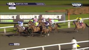 Video preview image for Kempton Park 19:30 - Unibet 3 Uniboosts A Day Handicap (Qualifier) (2)