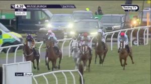 Video preview image for Musselburgh 16:20 - Bet365 Auld Yin Conditional Jockeys' Veterans' Handicap Chase (3)