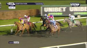 Video preview image for Kempton Park 20:00 - Unibet Extra Place Offers Every Day Fillies' Handicap (Qualifier) (5)