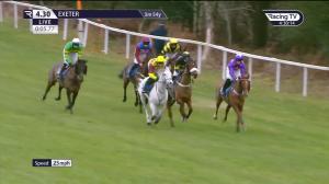 Video preview image for Exeter 16:30 - Virgin Bet Daily Price Boosts Veterans' Handicap Chase (Qualifier) (Leg 1) (2)