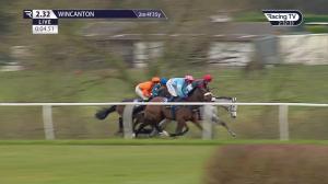 Video preview image for Wincanton 14:32 - Jenningsbet Bracknell Handicap Chase (3)