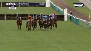 Video preview image for Haydock Park 15:18 - Pertemps Network Handicap Hurdle (Qualifier) (2)