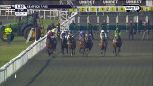 Video preview image for Kempton Park 17:30 - Unibet Support Safe Gambling Handicap (5)