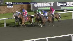 Video preview image for Kempton Park 19:00 - Unibet Extra Place Offers Every Day Fillies' Handicap (5)