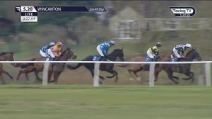 Video preview image for Wincanton 17:20 - Dick and Sue Woodhouse Memorial Hunters' Chase (6)