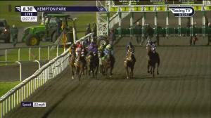 Video preview image for Kempton Park 20:30 - Happy 5th Birthday Alexandra Ford Classified Stakes (6)
