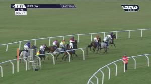 Video preview image for Ludlow 14:25 - George Rickards  Birthday Mares' Handicap Hurdle (3)