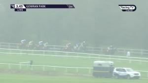 Video preview image for Gowran Park 15:45 - Holden Plant Rentals Shamrock Handicap Chase (Grade B)