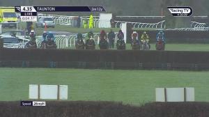 Video preview image for Taunton 16:35 - Williamhill Cheltenham Extra Places Every Day Handicap Chase (5)