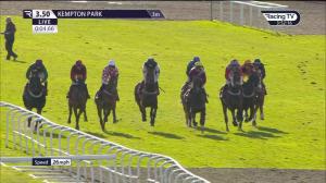Video preview image for Kempton Park 15:50 - Virgin Bet Handicap Chase (4)