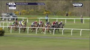 Video preview image for Musselburgh 14:25 - Racing TV Go North Grey Bomber Juvenile Hurdle Series Final (Handicap) (2)