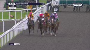 Video preview image for Kempton Park 16:25 - Unibet 3 Uniboosts Per Day Fillies' Handicap (Qualifier) (3)