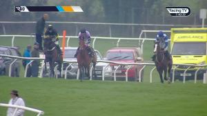 Video preview image for Wincanton 13:40 - Irish Store Sales With Irish Thoroughbred Marketing Mares' Handicap Chase (4)