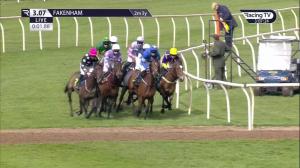 Video preview image for Fakenham 15:07 - Cecil & Sheila Buttifant Memorial Mares' Handicap Hurdle (5)