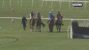Video preview image for Huntingdon 15:55 - Visit racingtv.com Mares' Handicap Chase (5)