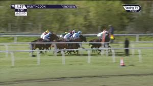 Video preview image for Huntingdon 16:27 - Racing TV Open National Hunt Flat (5)