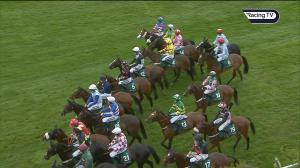 Video preview image for Aintree 17:15 - Abersoch Land and Sea Handicap Hurdle (Conditional Jockeys' and Amateur Riders') (2)