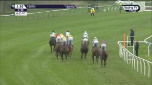 Video preview image for Perth 16:40 - BetVictor Gamble Responsibly Handicap Hurdle (5) (Div 1)