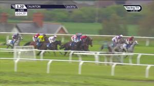 Video preview image for Taunton 17:20 - Live Neutral Earth Ltd Novices' Handicap Hurdle (5)