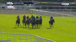Video preview image for Kempton Park 17:25 - Racing TV Handicap Hurdle (4)