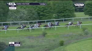 Video preview image for Hamilton Park 21:00 - Robert Gilliland 10th Anniversary Memorial Celebrations Handicap (6)