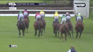 Video preview image for Stratford-on-Avon 14:35 - William Hill Extra Place Races Daily Mares' Handicap Chase (5)