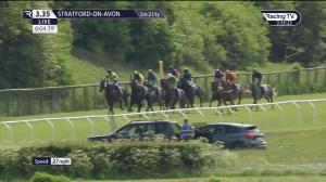 Video preview image for Stratford-on-Avon 15:35 - William Hill Epic Value Novices' Handicap Chase (5)