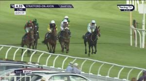 Video preview image for Stratford-on-Avon 16:35 - William Hill Keep Your Raceday Positive Handicap Chase (4)