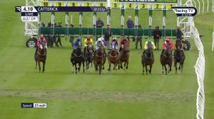 Video preview image for Catterick Bridge 16:10 - Download The Vickers.Bet App Handicap (5)