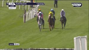 Video preview image for Huntingdon 13:35 - Directors Conditional Jockeys' Handicap Hurdle (5)