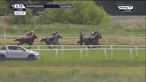 Video preview image for Huntingdon 15:15 - Garden Party Novices' Handicap Chase (4)