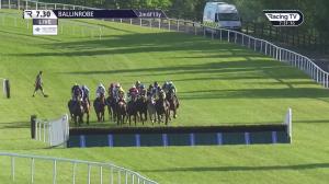 Video preview image for Ballinrobe 19:30 - Fbd Handicap Hurdle (Div 1)