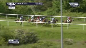 Video preview image for Hamilton Park 17:20 - Stay At Hampton By Hilton Hamilton Park Handicap (6)