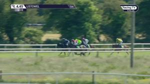 Video preview image for Listowel 16:45 - Irish Stallion Farms EBF Median Auction