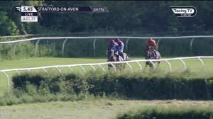 Video preview image for Stratford-on-Avon 17:45 - Royal Equestrian Racing Club Novices' Hurdle (4)