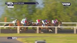 Video preview image for KEMPTON PARK 19:50 - More Price Boosts Races At Unibet Fillies' Handicap (Qualifier) (4)
