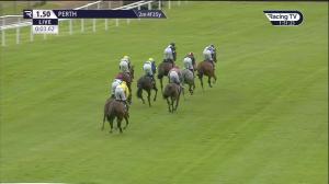 Video preview image for Perth 13:50 - Bet365 Novices' Hurdle (4)