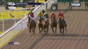 Video preview image for KEMPTON PARK 18:40 - Unibet 3 Uniboosts A Day Fillies' Handicap (Qualifier) (5)