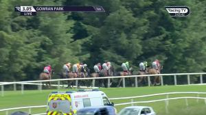 Video preview image for Gowran Park 15:05 - Packages On gowranpark.ie Handicap (Div 1)