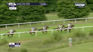 Video preview image for Hamilton Park 16:40 - #cleanstay At Hampton By Hilton Bothwell Castle Fillies' Handicap (5)