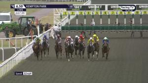Video preview image for KEMPTON PARK 18:50 - Unibet/British Stallion Studs EBF "Confined" Maiden Stakes (4)