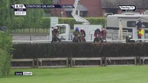Video preview image for Stratford-on-Avon 20:10 - Visit racingtv.com Novices' Handicap Chase (4)